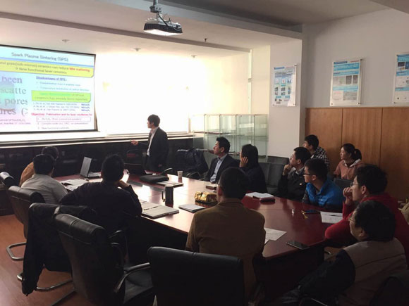 研究所Ryo Yasuhara博士和日本北见工业大学H