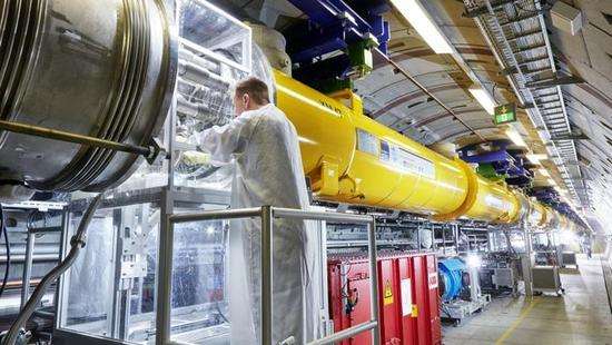 英媒:欧洲X射线激光器即将启用 造价12亿欧元