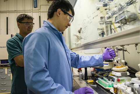 掺杂量子点激光器可以有效提高发光效率-中国