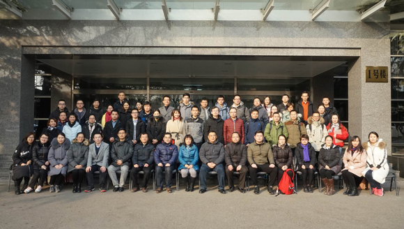 国科大经管学院MBA训练营走进半导体研究所